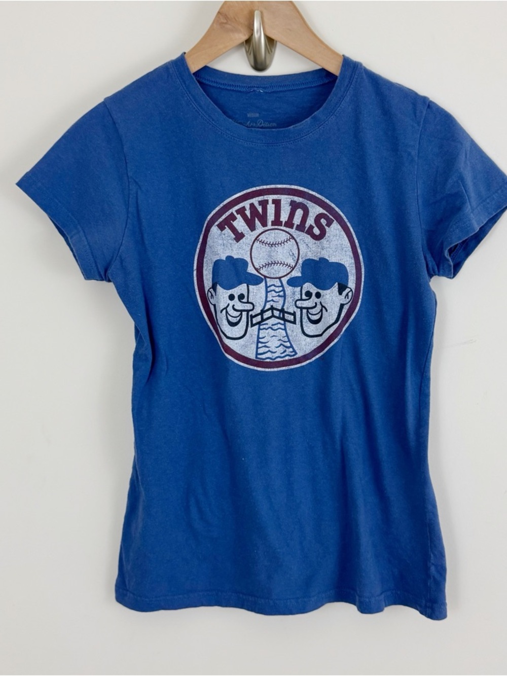 Wright & Ditson Royal Blue 'Twins' Graphic Short Sleeve Tee